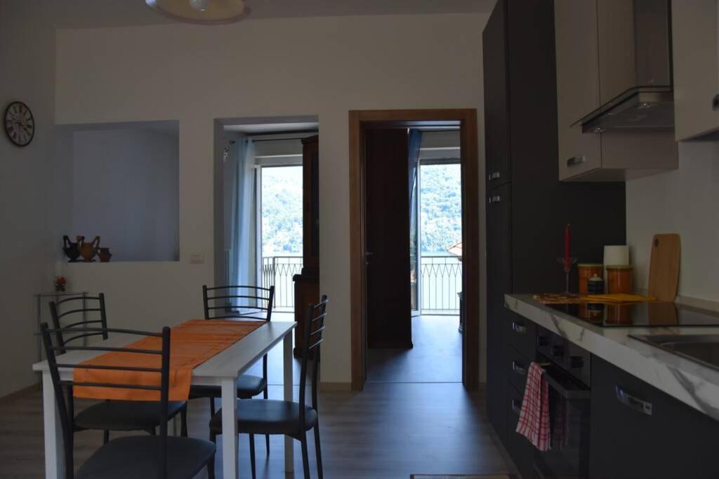 La Resilienza, Apartment With View, Carate Urio Eksteriør bilde